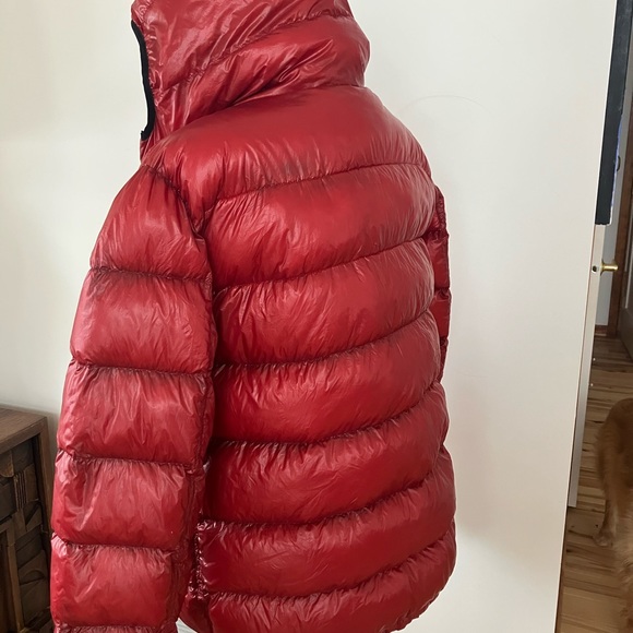 Herno puffer jacket- HUGE savings - Picture 12 of 12